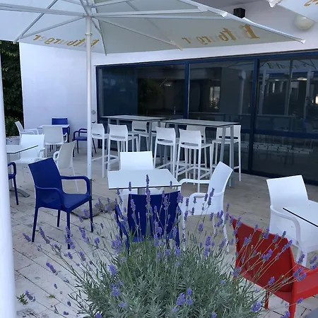 Jadran Ξενοδοχείο