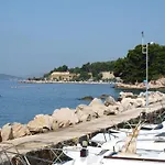 Διαμέρισμα Jadran *